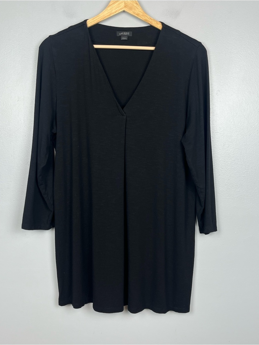 J.Jill Wearever Collection black jersey knit 3/4 sleeve tunic length top, medium